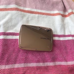 Hourglass Ambient Lighting Palette Vol 3